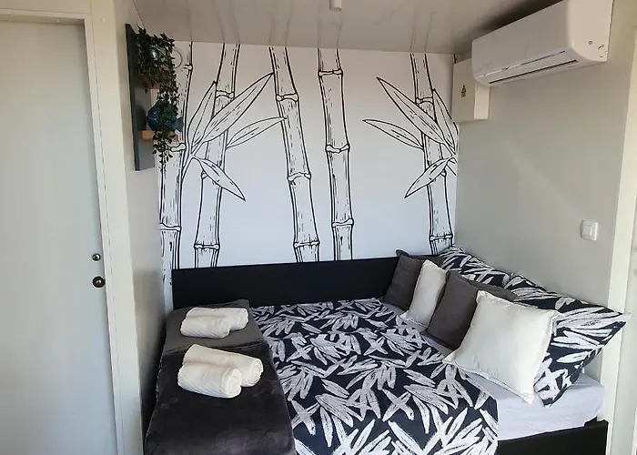 Campsite Mobile Sunflower - Selce