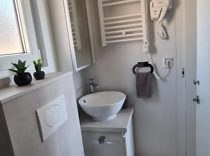 Mobile Sunflower - Campsite Selce