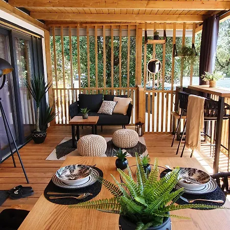 Mobile Sunflower - Campingplatz